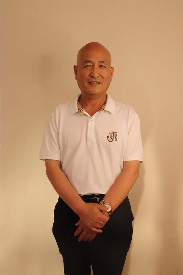 泾阳杨养民 本科学历，毕业于陕西师范大学